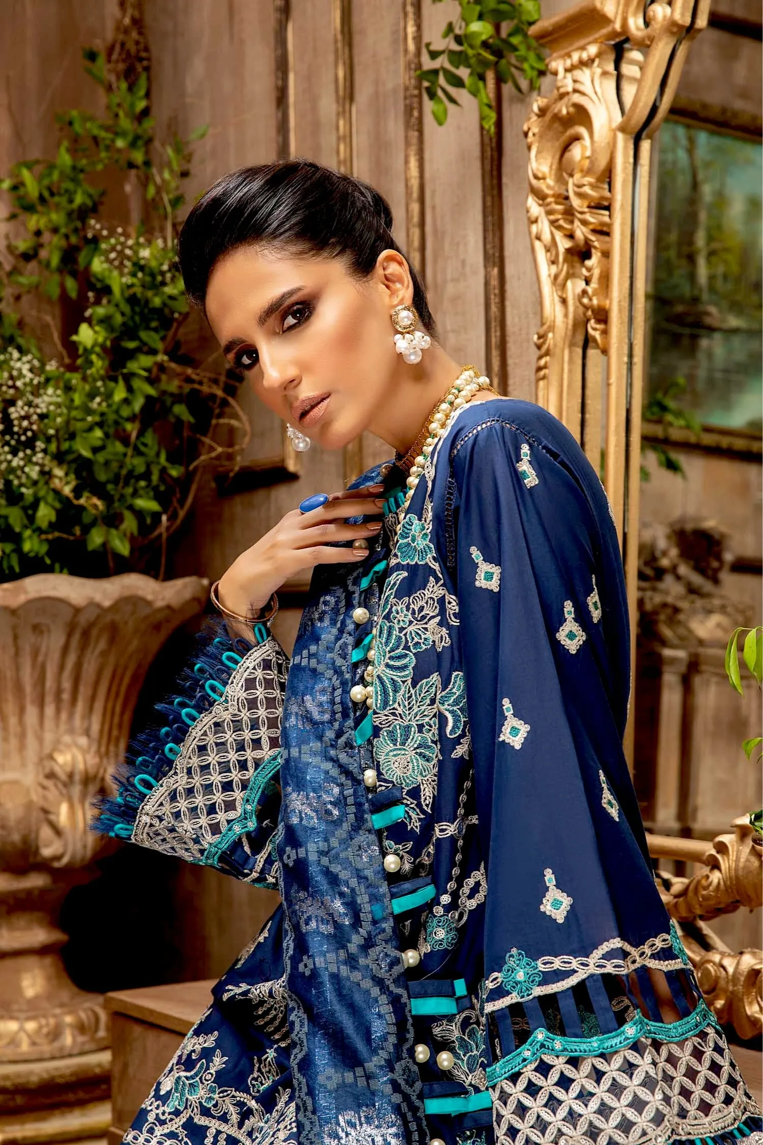 Adan's Libas Majestic Festive Lawn Collection – Oriental Blue