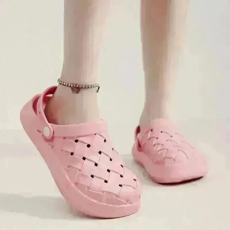 Cross-woven Clogs Shoes Summer Platform Baotou Dual-use Slippers Outdoor Garden Indoor Floor Bathroom Cozy Slipper Women House Shoes