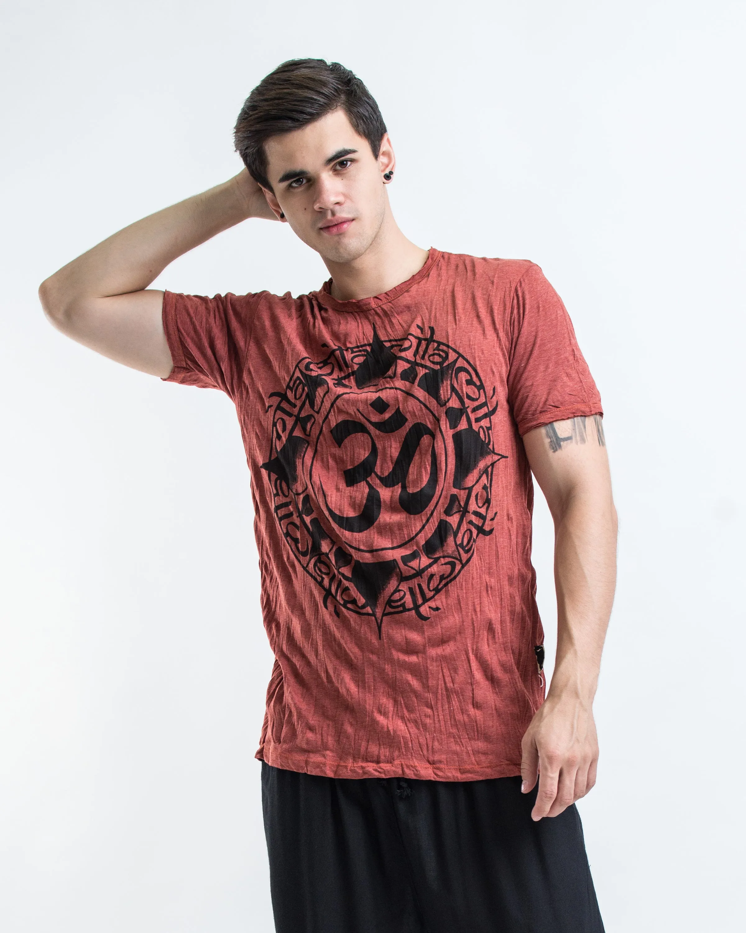 Mens Infinitee Om T-Shirt in Brick