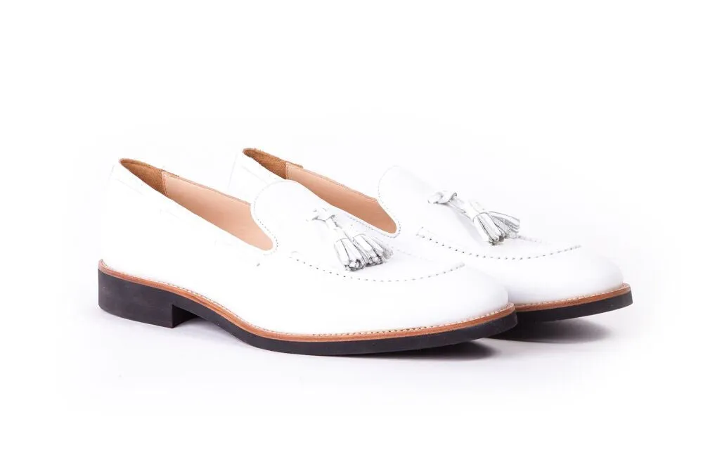 Men's White & Tan Accented Tassel loafer with Black Sole (EX-157)