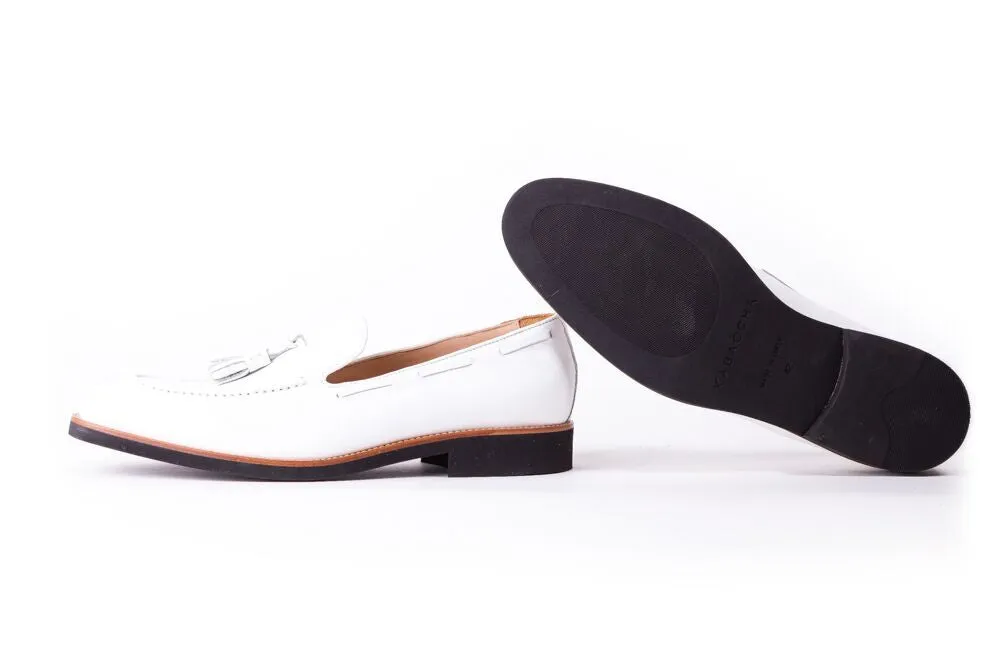 Men's White & Tan Accented Tassel loafer with Black Sole (EX-157)
